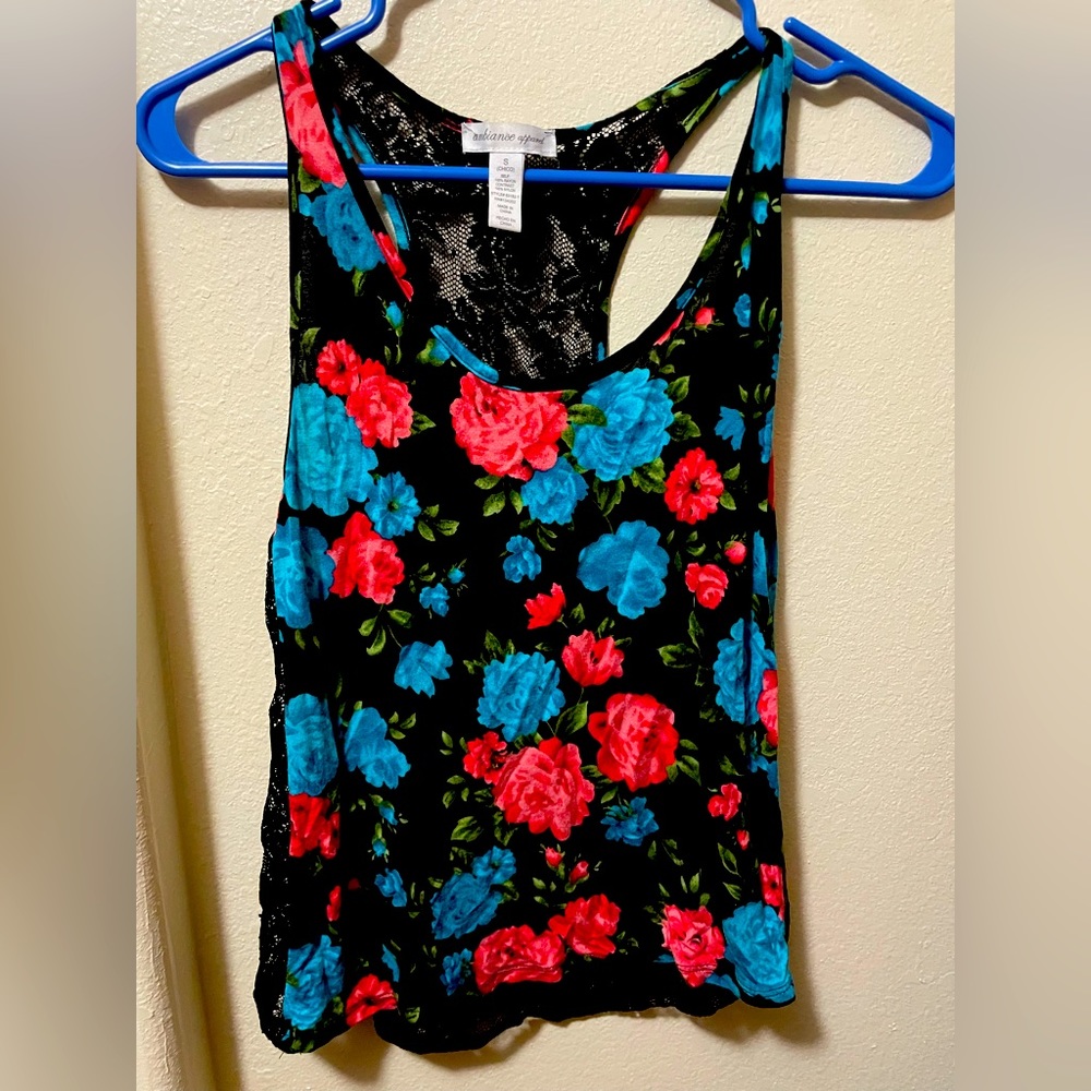 Floral blouse size S